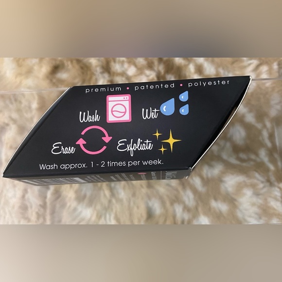 Mini Make Up Eraser - Picture 3 of 6